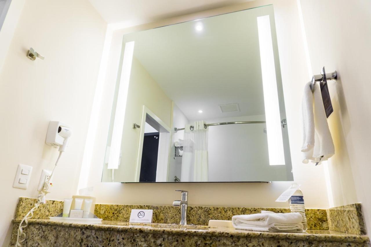Courtyard By Marriott San Luis Potosi Hotel Luaran gambar